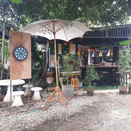Готель Baan Bar Cafe Мечем Екстер'єр фото